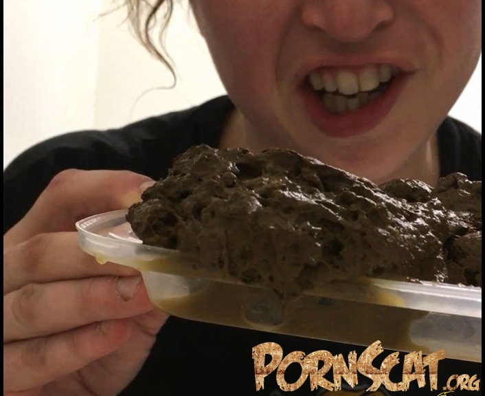 Awesome Public Creamy Poop Tasting - TinaAmazon [FullHD / 2017]