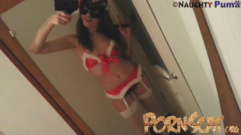 Best Xmas PantyPooping Ever with NaughtyPuma [FullHD / 2019]