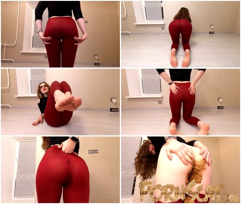 Shitting in Red Leggings with ElenaToilet [UltraHD/2K / 2024]